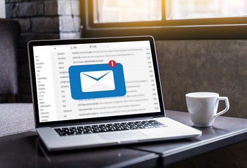 Send-email-to-targeted-contacts